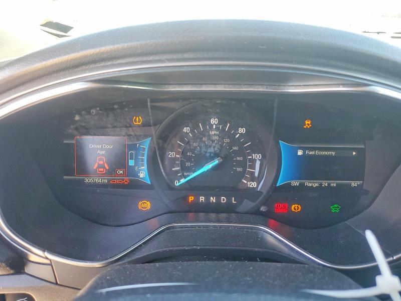 Photo 9 from auction – 2017 FORD FUSION with VIN 3FA6P0LU3HR231173