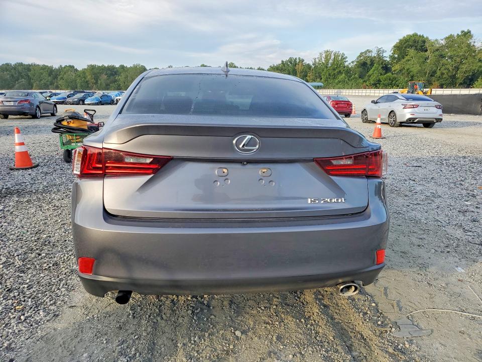 Photo 6 from auction – 2016 LEXUS IS with VIN JTHBA1D23G5022478