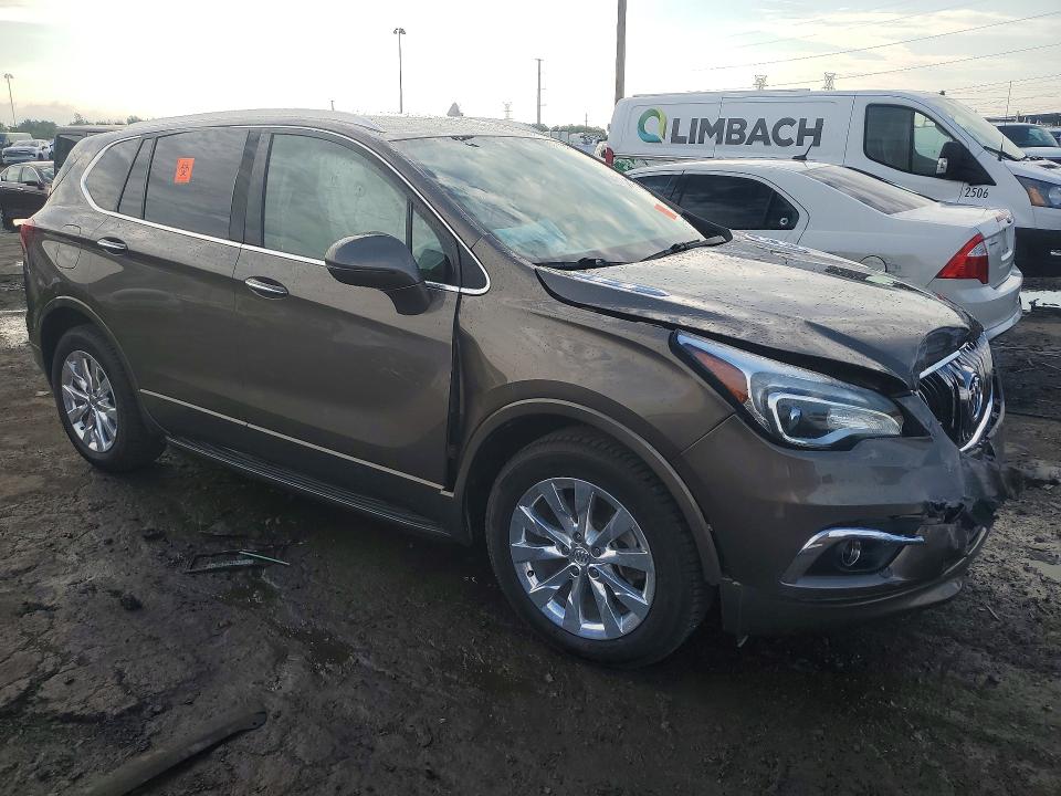 Photo 4 from auction – 2017 BUICK ENVISION with VIN LRBFXBSA0HD089014