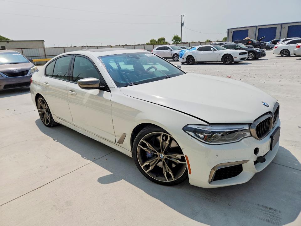 Photo 4 from auction – 2020 BMW M550XI with VIN WBAJS7C08LBN96502