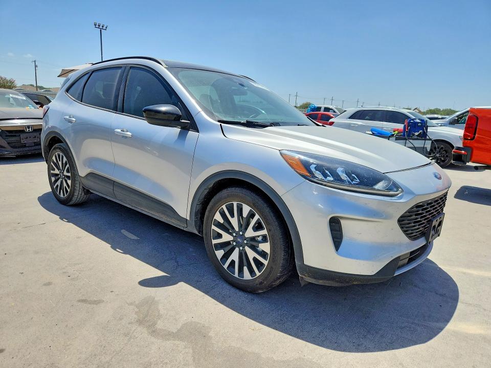 Photo 4 from auction – 2020 FORD ESCAPE with VIN 1FMCU0BZ1LUC55150