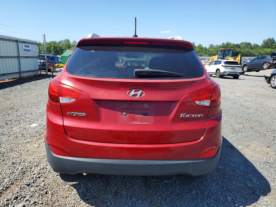 Photo 6 from auction – 2012 HYUNDAI TUCSON with VIN KM8JU3AC6CU513698