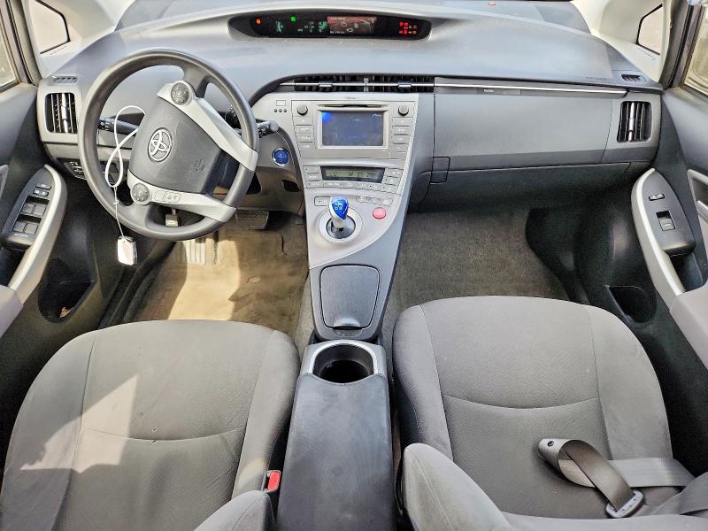 Photo 8 from auction – 2015 TOYOTA PRIUS with VIN JTDKN3DU0F1870584