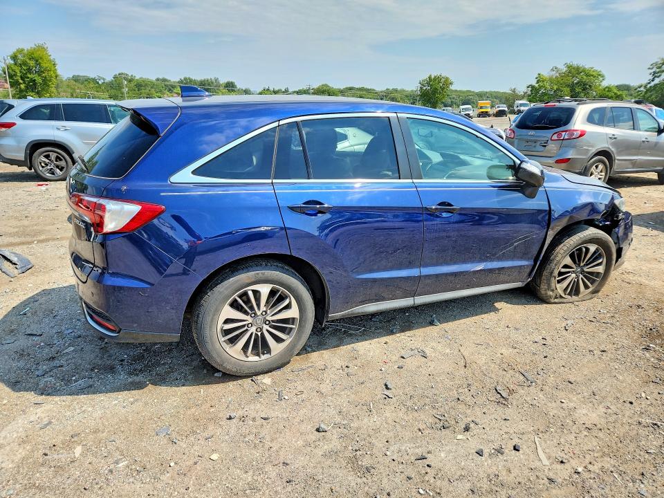 Photo 3 from auction – 2017 ACURA RDX with VIN 5J8TB3H78HL021619