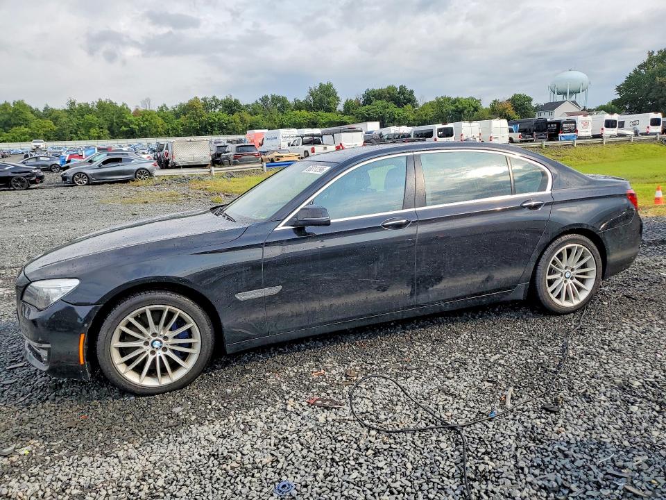 BMW 750 2014 with VIN WBAYF8C54ED142517 - Photo from auction