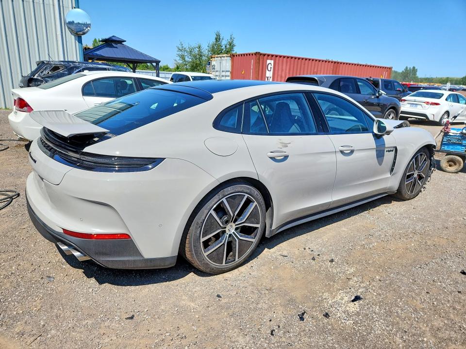 Photo 3 from auction – 2025 PORSCHE PANAMERA with VIN WP0AC2YA9SL060610