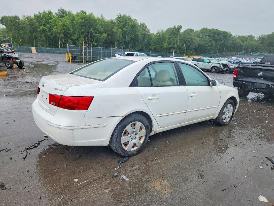 Photo 3 from auction – 2009 HYUNDAI SONATA with VIN 5NPET46C39H530565