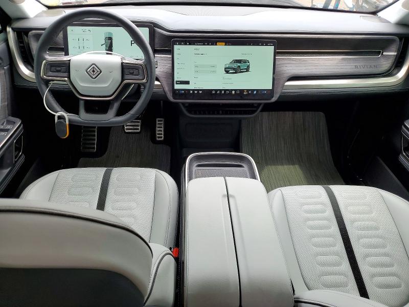 Photo 8 from auction – 2023 RIVIAN R1S with VIN 7PDSGABA0PN024532