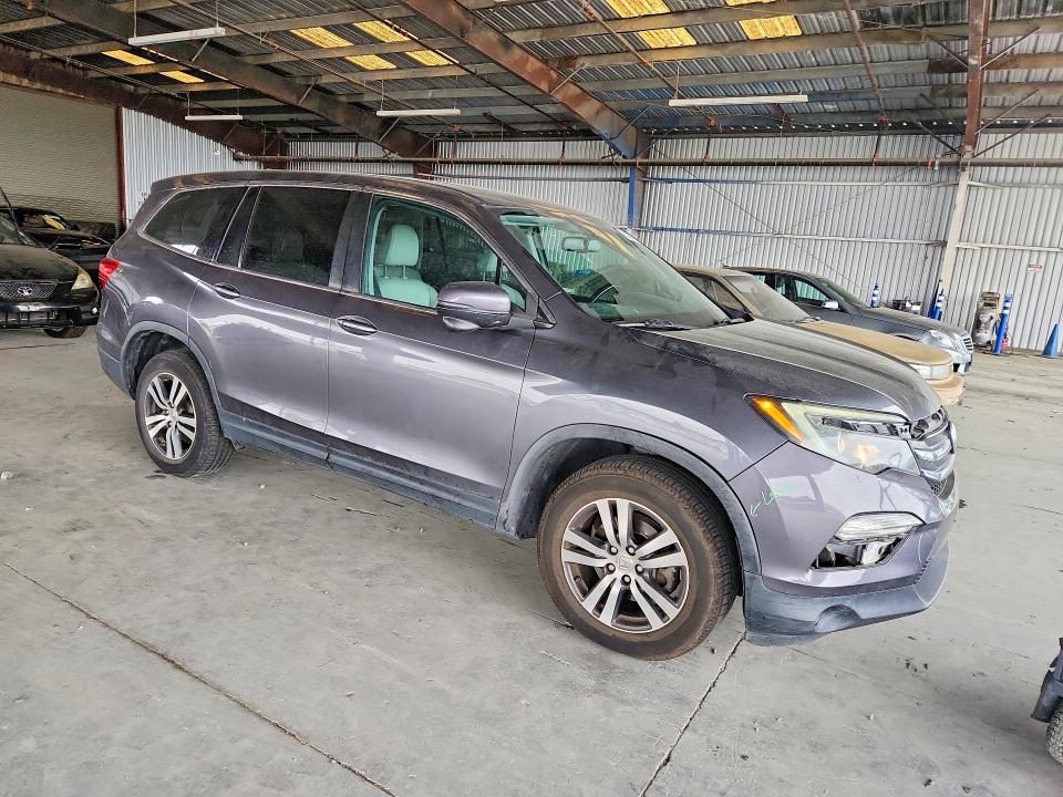Photo 4 from auction – 2018 HONDA PILOT with VIN 5FNYF5H58JB014133