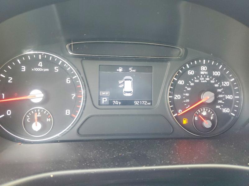 Photo 9 from auction – 2019 KIA SORENTO with VIN 5XYPG4A33KG520765