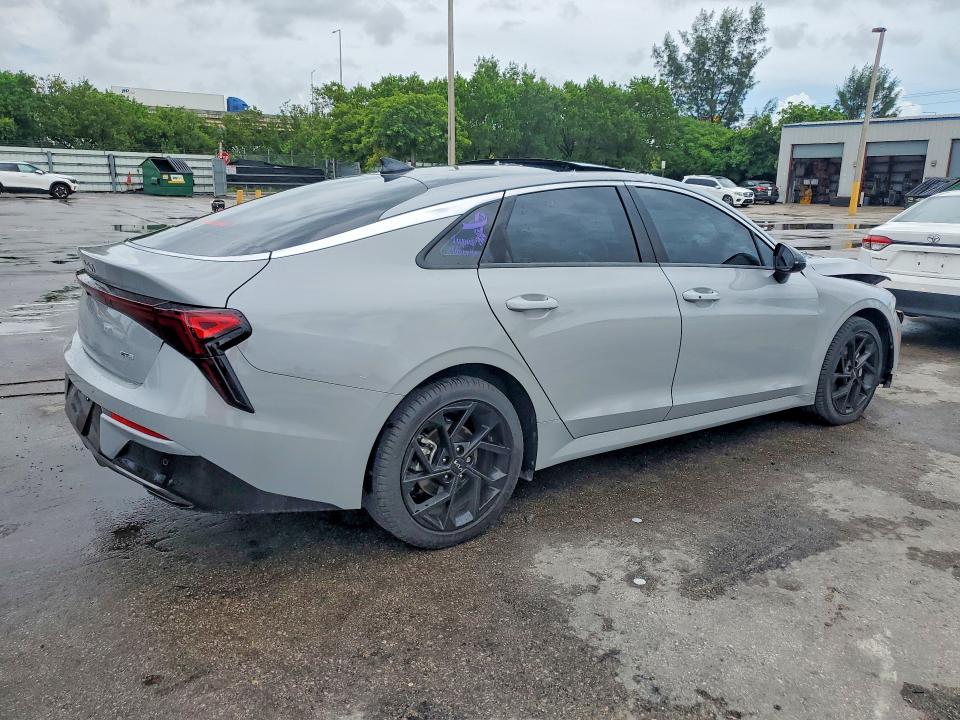 Photo 3 from auction – 2026 KIA K5 with VIN KNAG64J74T5440727