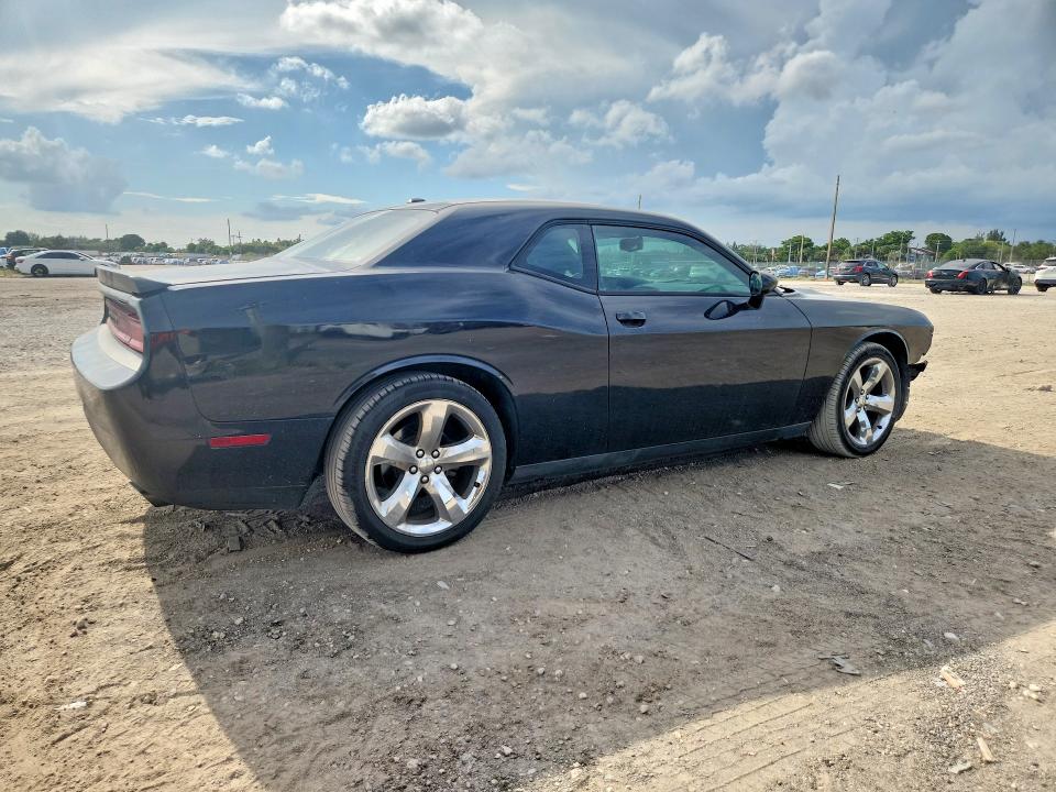 Photo 3 from auction – 2013 DODGE CHALLENGER with VIN 2C3CDYAG1DH610684