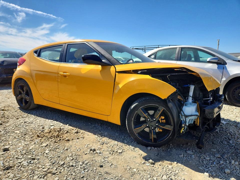 Photo 4 from auction – 2014 HYUNDAI VELOSTER with VIN KMHTC6AD4EU186856