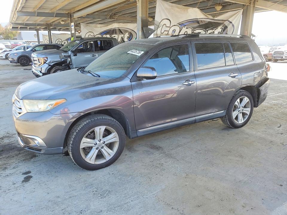 TOYOTA HIGHLANDER 2013 with VIN 5TDYK3EHXDS109050 - Photo from auction