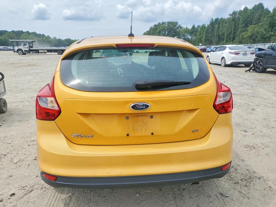 Photo 6 from auction – 2012 FORD FOCUS with VIN 1FAHP3K27CL183100
