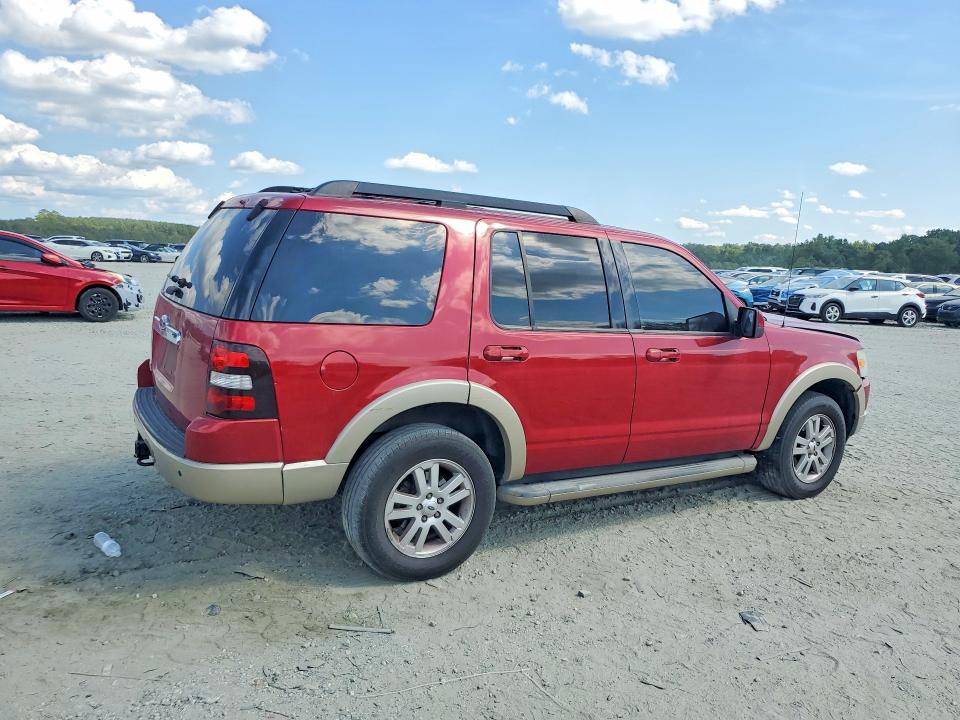 Photo 3 from auction – 2010 FORD EXPLORER with VIN 1FMEU6EE0AUA04069