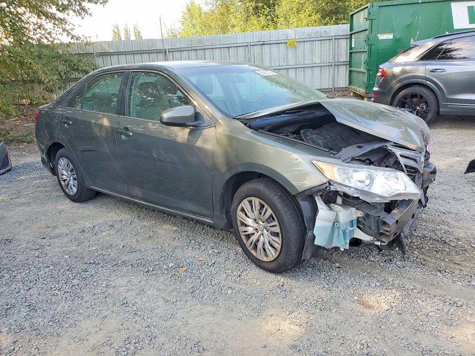 Photo 4 from auction – 2014 TOYOTA CAMRY with VIN 4T4BF1FK3ER350844