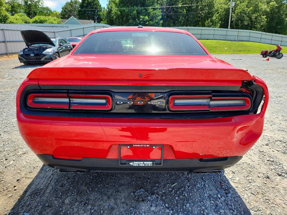 Снимка 6 от търг – 2018 DODGE CHALLENGER с VIN 2C3CDZBT0JH225081