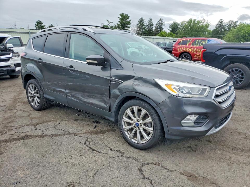 Photo 4 from auction – 2017 FORD ESCAPE with VIN 1FMCU9JD7HUE28901