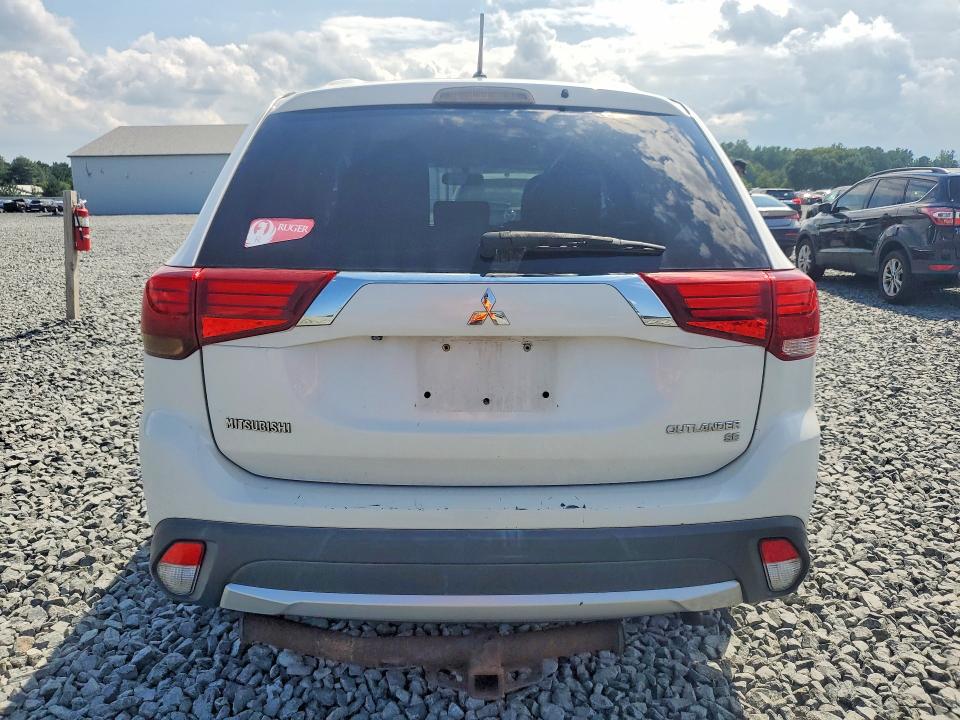 Photo 6 from auction – 2016 MITSUBISHI OUTLANDER with VIN JA4AZ3A34GZ039923