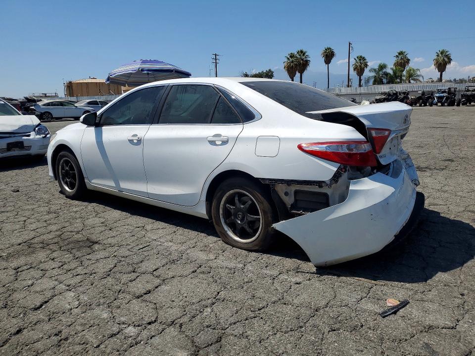 Photo 2 from auction – 2015 TOYOTA CAMRY with VIN 4T1BF1FK1FU877907