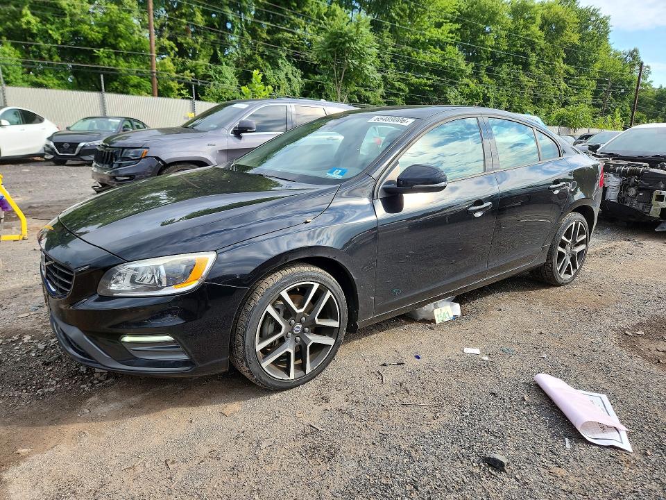 VOLVO S60 2018 z numerem VIN YV140MTL7J2462229 - Zdjęcie z aukcji