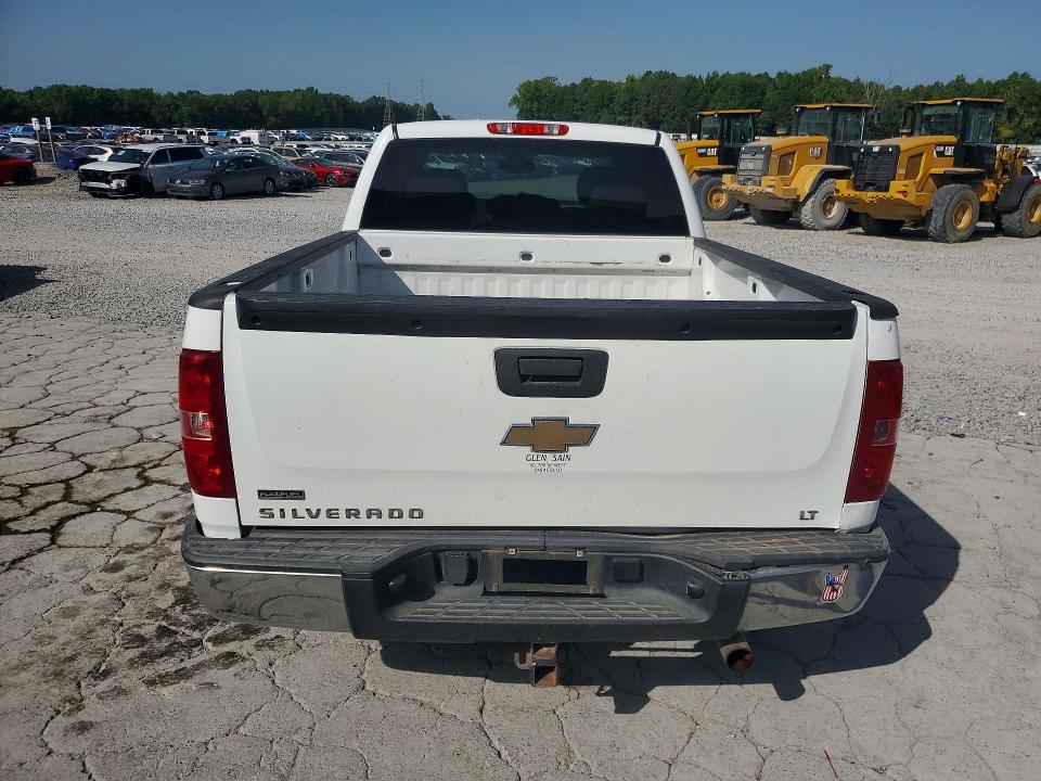 Photo 6 from auction – 2010 CHEVROLET SILVERADO with VIN 1GCSCSE02AZ289402