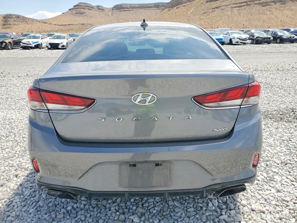 Photo 6 from auction – 2018 HYUNDAI SONATA with VIN 5NPE34AF2JH706575