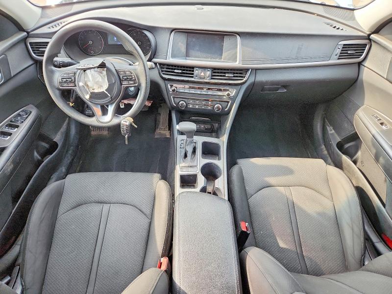 Photo 8 from auction – 2018 KIA OPTIMA with VIN 5XXGT4L37JG191421