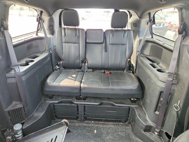 Photo 10 from auction – 2015 DODGE GRAND CARAVAN with VIN 2C4RDGEG8FR633502