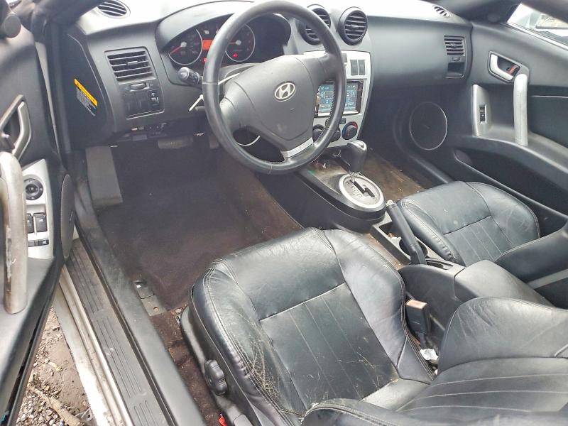 Photo 8 from auction – 2003 HYUNDAI TIBURON with VIN KMHHN65F33U013208