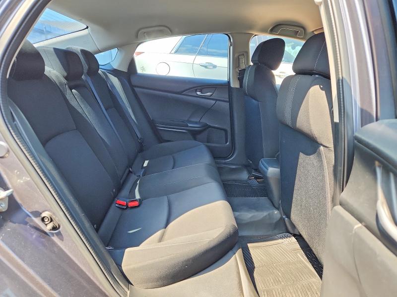 Photo 10 from auction – 2016 HONDA CIVIC with VIN 2HGFC2F55GH002009