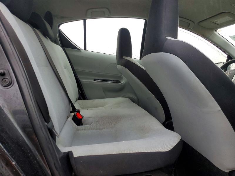 Photo 10 from auction – 2012 TOYOTA PRIUS C with VIN JTDKDTB39C1008862
