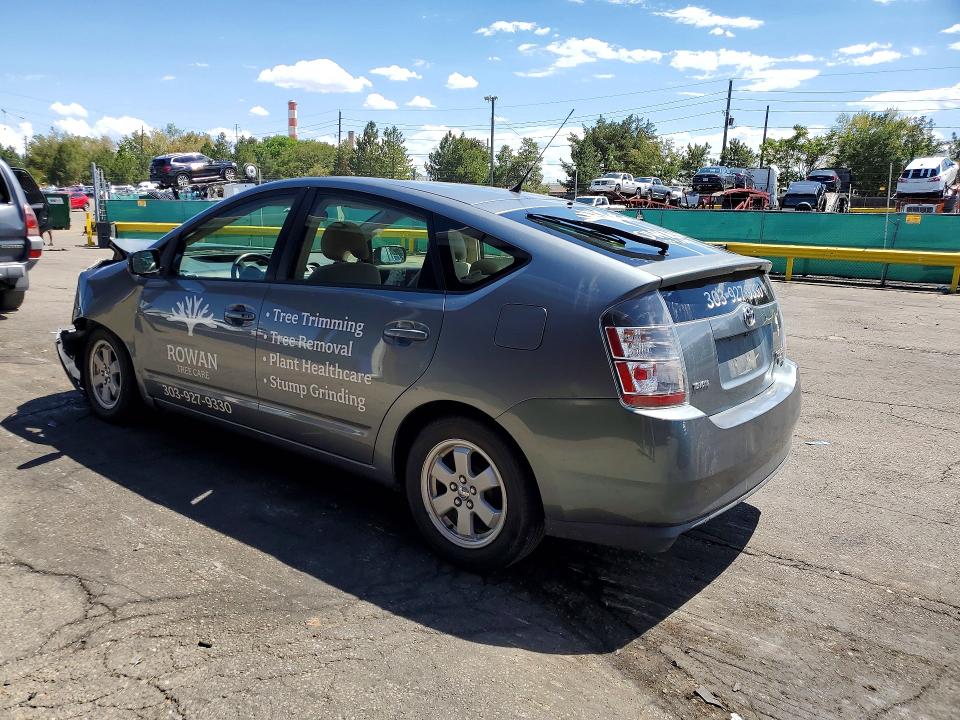 Photo 2 from auction – 2005 TOYOTA PRIUS with VIN JTDKB20U353103551