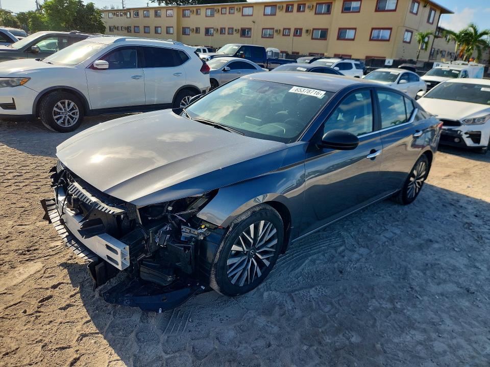 NISSAN ALTIMA 2025 with VIN 1N4BL4DV2SN393119 - Photo from auction