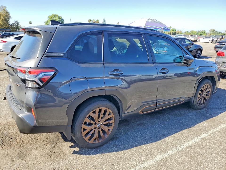 Photo 3 from auction – 2025 SUBARU FORESTER with VIN JF2SLDFCXSH505316