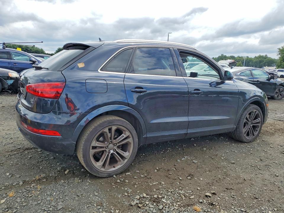 Photo 3 from auction – 2015 AUDI Q3 with VIN WA1GFCFS4FR009676