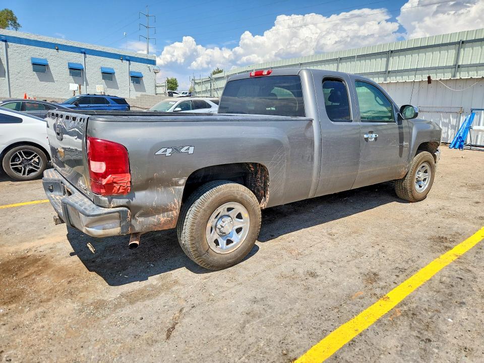 Photo 3 from auction – 2012 CHEVROLET SILVERADO with VIN 1GCRKSE74CZ238663