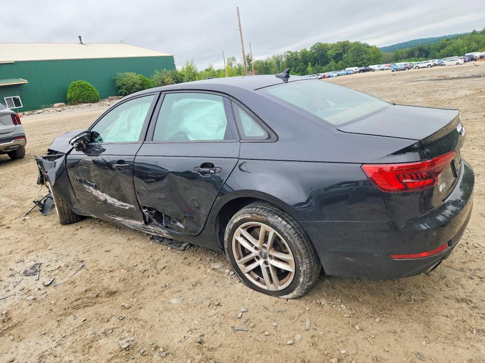 Снимка 2 от търг – 2017 AUDI A4 с VIN WAUANAF46HN015393