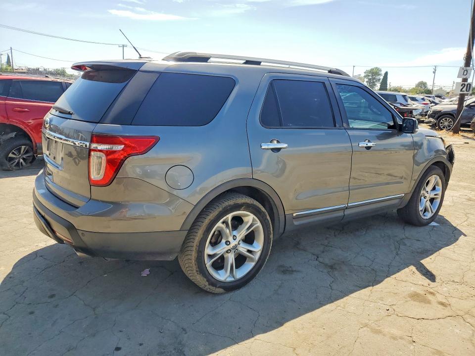Photo 3 from auction – 2011 FORD EXPLORER with VIN 1FMHK7F83BGA22227