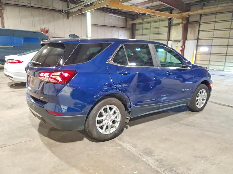 Photo 3 from auction – 2022 CHEVROLET EQUINOX with VIN 3GNAXUEVXNL109000