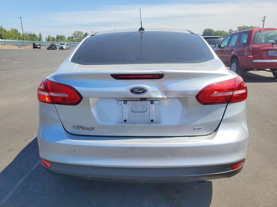 Photo 6 from auction – 2018 FORD FOCUS with VIN 1FADP3F27JL237470