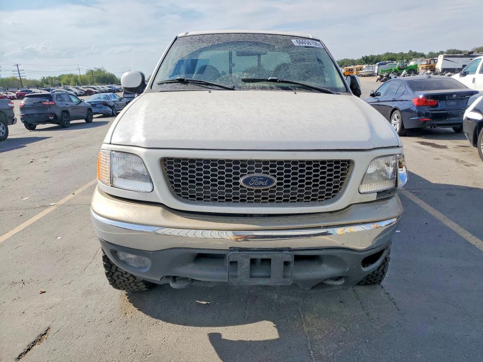 Photo 5 from auction – 2001 FORD F150 with VIN 1FTRW08W31KD71951