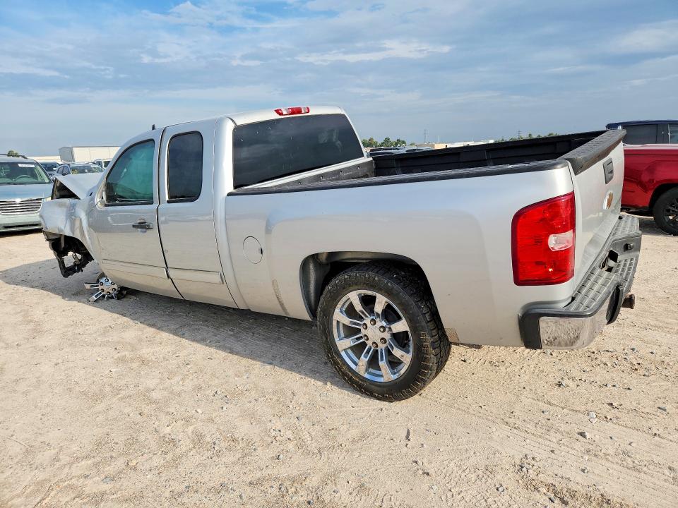 Photo 2 from auction – 2011 CHEVROLET SILVERADO with VIN 1GCRCSE09BZ228225
