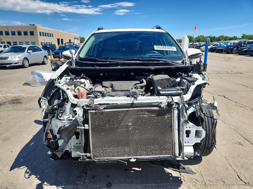Фото 5 с аукциона – 2016 TOYOTA RAV4 с VIN 2T3WFREV0GW277643