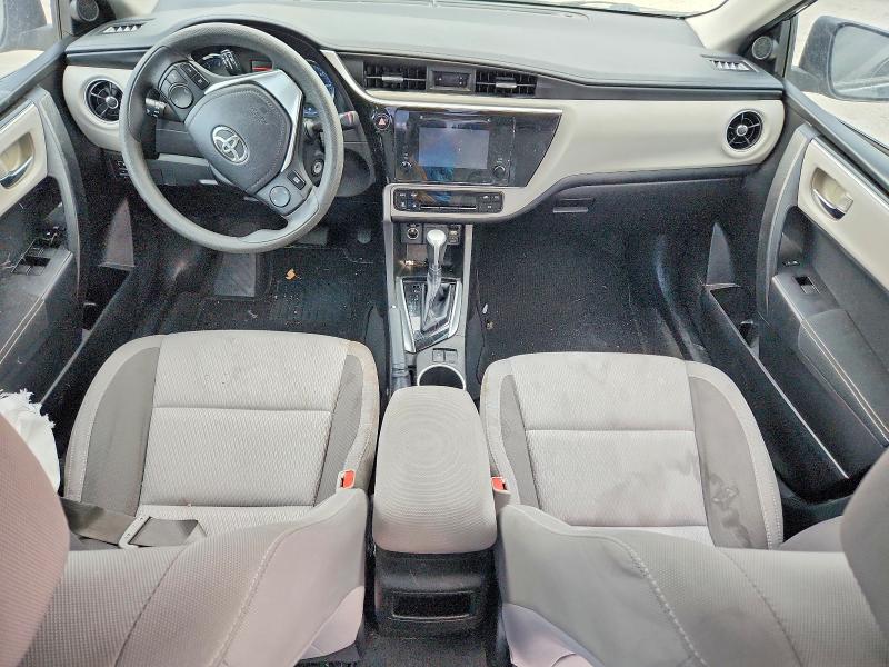 Photo 8 from auction – 2018 TOYOTA COROLLA with VIN 5YFBURHE9JP812289