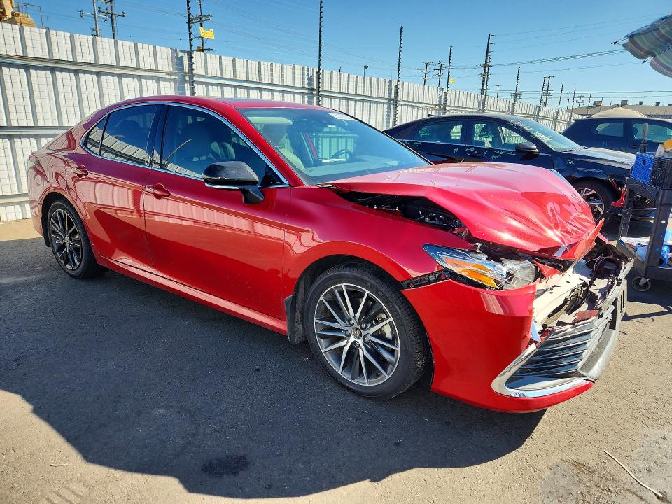 Photo 4 from auction – 2023 TOYOTA CAMRY with VIN 4T1F31AK0PU048197