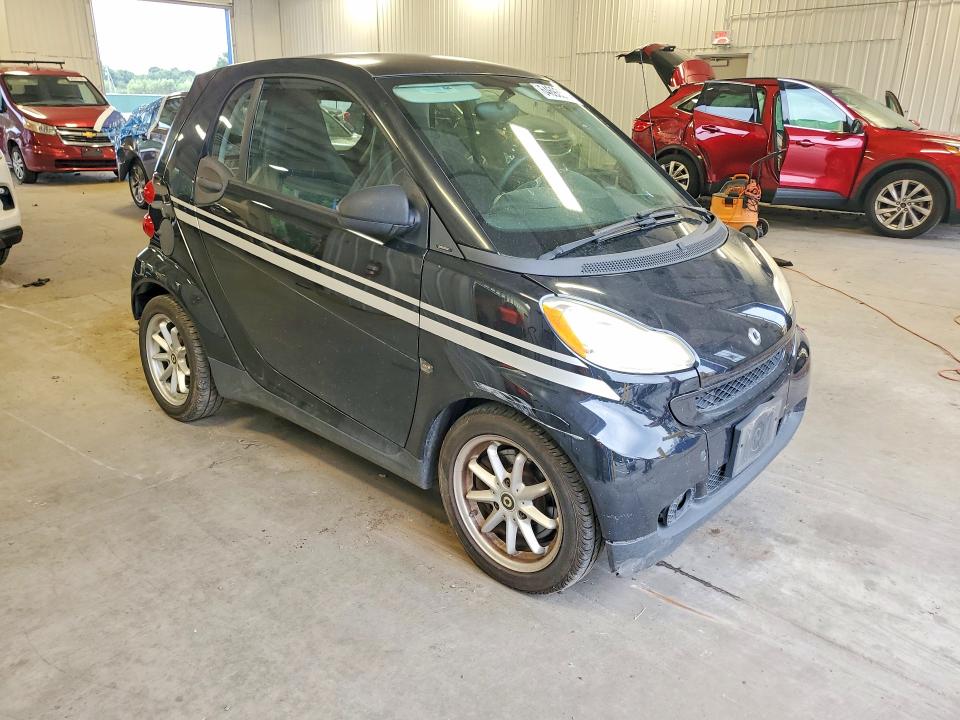 Photo 4 from auction – 2010 SMART FORTWO with VIN WMEEJ3BA0AK360046