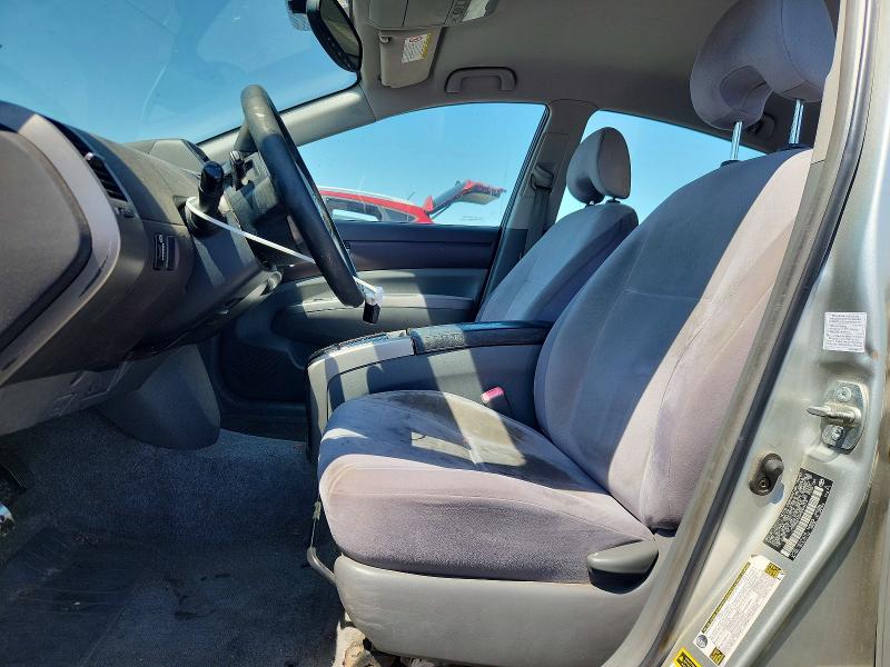 Photo 7 from auction – 2004 TOYOTA PRIUS with VIN JTDKB20U840004613