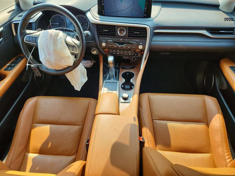 Photo 8 from auction – 2022 LEXUS RX with VIN JTJHZKFA8N2042431